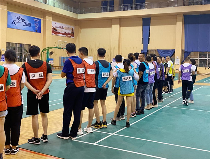 欽州林湖美地2020年趣味運(yùn)動(dòng)會(huì)5.jpg 欽州林湖美地2020年趣味運(yùn)動(dòng)會(huì)5.jpg