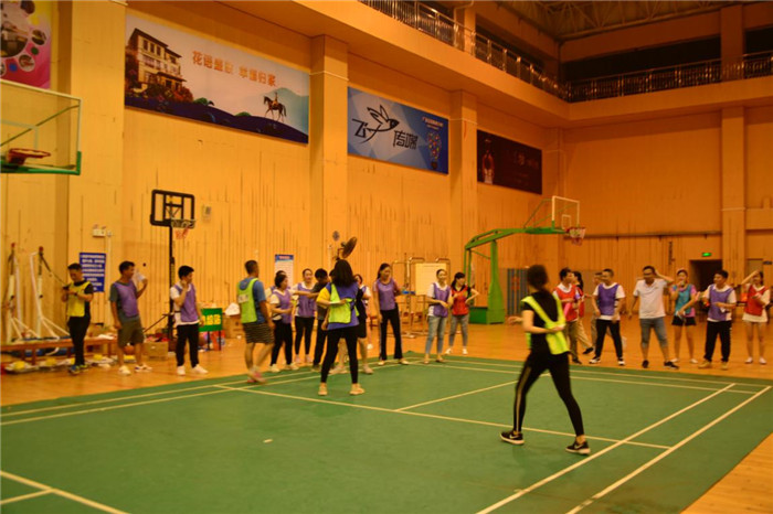 欽州林湖美地2020年趣味運(yùn)動(dòng)會(huì)9.jpg 欽州林湖美地2020年趣味運(yùn)動(dòng)會(huì)9.jpg